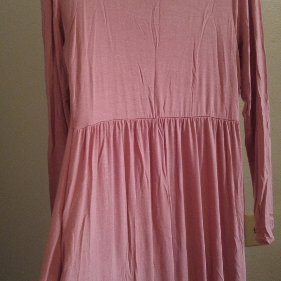✨ Sale ✨ Soft Pink XL long dress with pockets - Picture 2 of 5